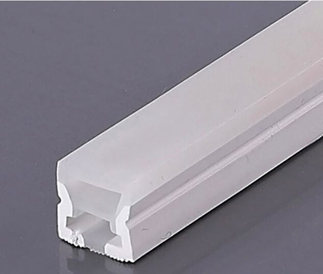 Perfil LED anodizado de aluminio para tiras de iluminación de color personalizadas longitud 5.8-6.0M