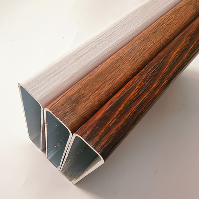 Profiles de ventanas y puertas deslizantes de aluminio de grano de madera de extrusión personalizada para cortar