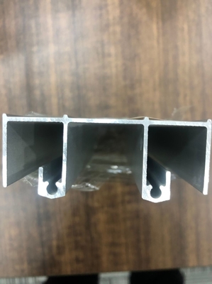 Perfil de aluminio con recubrimiento en polvo personalizado para ventanas y puertas corredizas Tolerancia ±1%