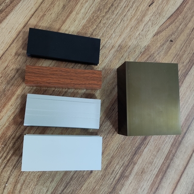 Perfil de aluminio con recubrimiento en polvo personalizado para ventanas y puertas corredizas Tolerancia ±1%