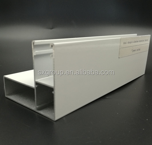 Basado en los dibujos de los clientes Extrusión de perfiles de aluminio para productos de puertas y ventanas