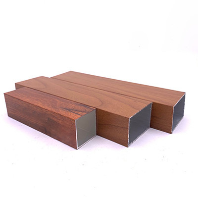 Perfiles de aluminio de color de madera decorativo con temperatura T3-T8 y grosor de 0,8 mm-2,0 mm