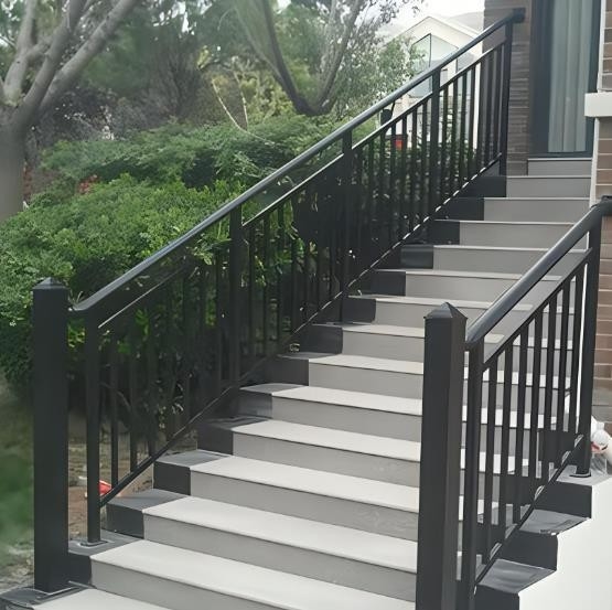 Cercas de jardín horizontales de aluminio con cubierta de polvo negro Dorado