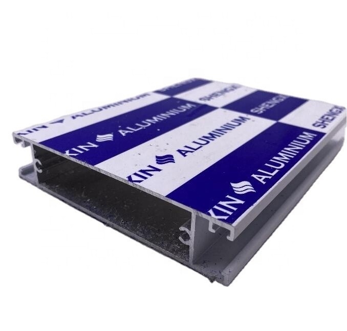 Perfiles de aluminio de la serie 6000 para puertas y ventanas del mercado de Cuba, recubiertos en polvo blanco