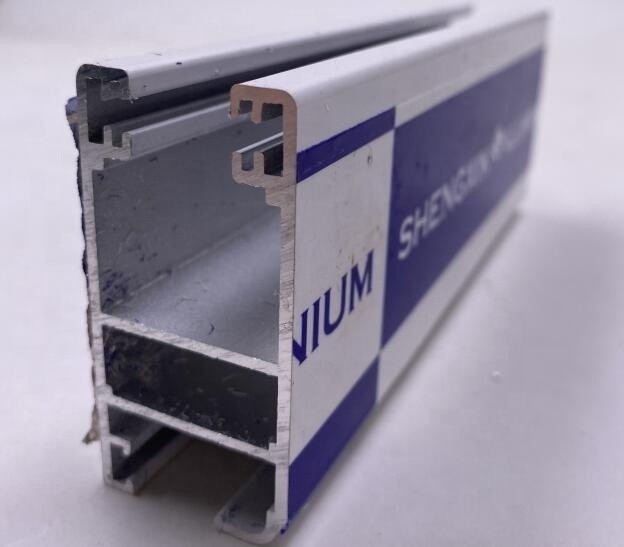 Perfiles de aluminio recubiertos en polvo para puertas y ventanas Temperatura T3-T8 de aleación o no es aleación