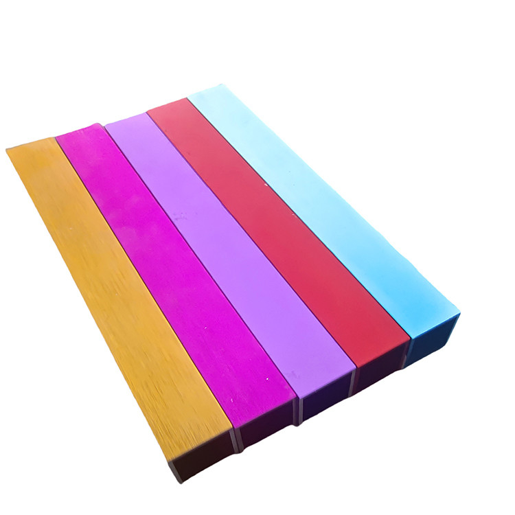 0Profiles de aluminio de espesor de.30 mm para puertas y ventanas Profil de extrusión de aluminio